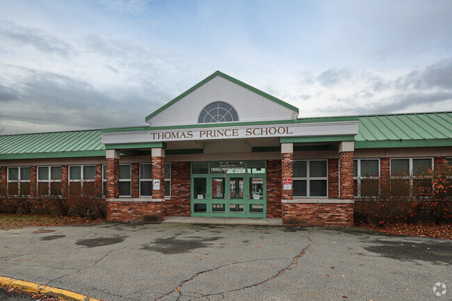 prepares K-8 students for high school, college, career and STEAM competencies.