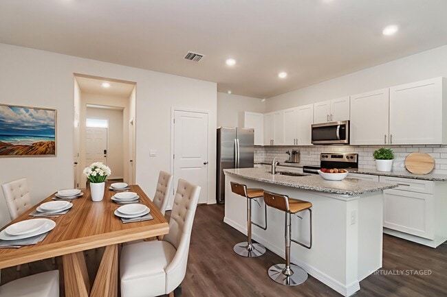 11927 Stoneport Place, Riverview, FL 33569 - photo 3