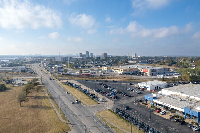 Stevenson's proximity to major highways puts downtown Tulsa within quick reach.