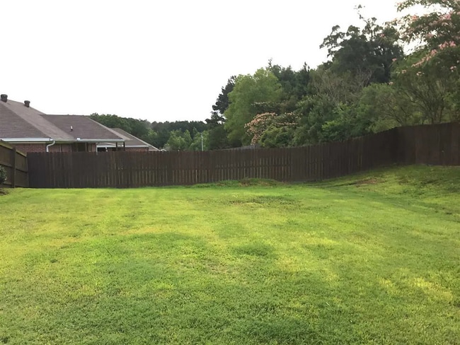 611 Shadowridge Dr, Brandon, MS 39047 - photo 3