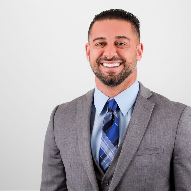 Agent Photo