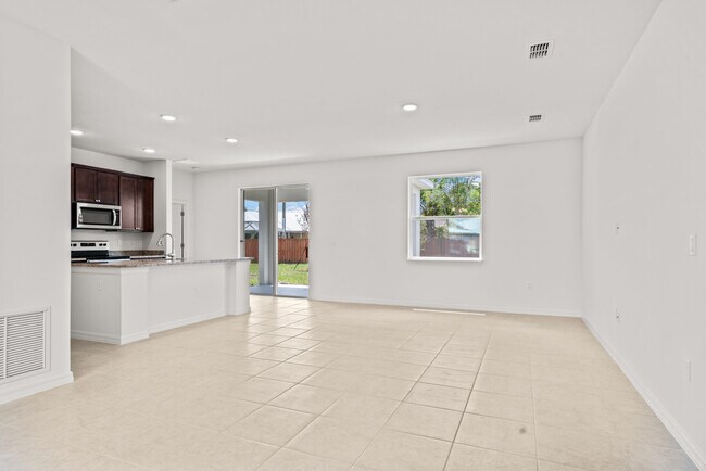 1753 Skyline Ln, Sebastian, FL 32958 - photo 5