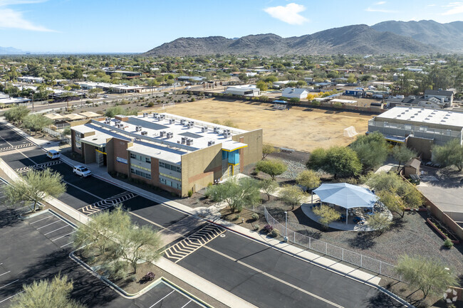 Phoenix’s Gateway Academy specializes in teaching high functioning autism students.