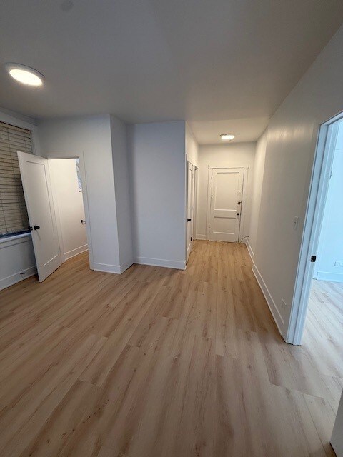 6975 N Bell Ave unit 1, Chicago, IL 60645 - photo 3