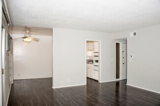 3131 Montrose Ave, La Crescenta, CA 91214