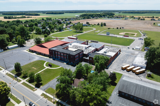 Arlington Elementary is the public school choice.