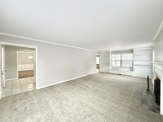 2431 Blarney Stone Dr, Beloit, WI 53511 - photo 5