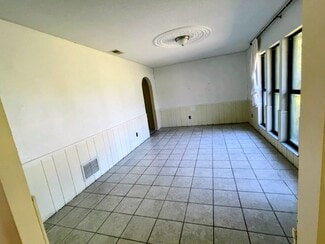 1074 Club House Blvd, New Smyrna Beach, FL 32168