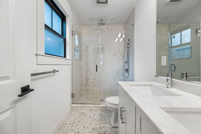230 E Eagle St unit 1, Boston, MA 02128 - photo 5