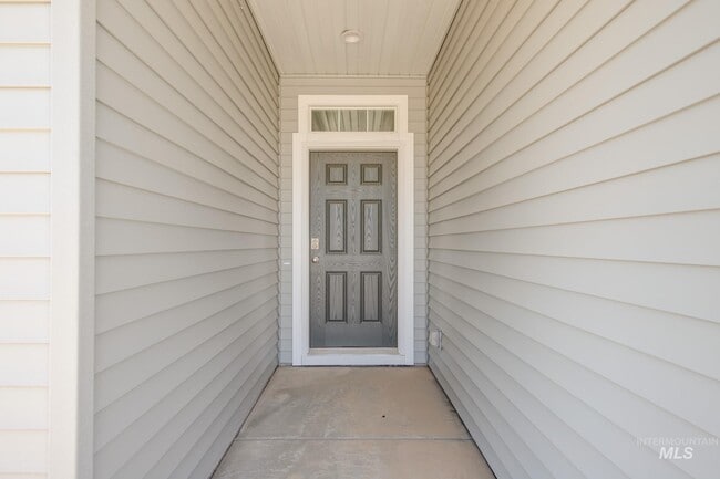 350 N Coltsfoot Ave, Kuna, ID 83634 - photo 2