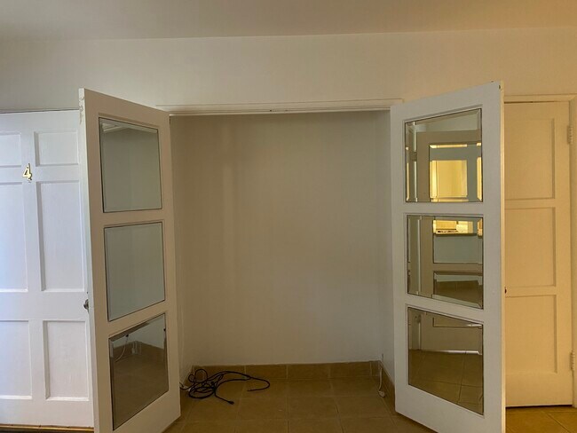 150 Pomona Ave unit 150 Pomona 4, Long Beach, CA 90803 - photo 5