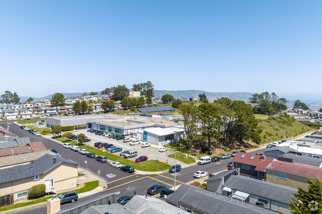 An overview of the Skyline Elementary School campus in Serramonte.