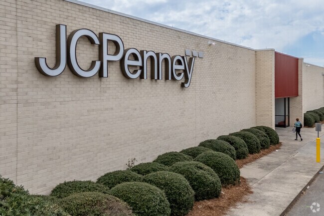 Oglethorpe Mall sits to the north of the neighborhood, and has over 100 stores, including anchor store JCPenney.