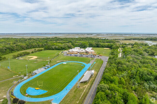 Richard M. Teitelman School has 433 students in grades 7-8 with a student-teacher ratio of 11 to 1.