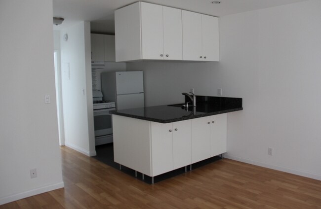 CATO, Torrance, CA 90501 - photo 6