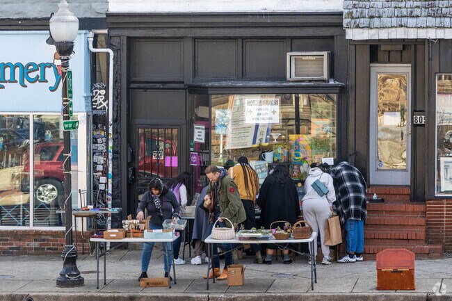 Woodberry residents can take a short walk and browse shops along Hampden's retail center.