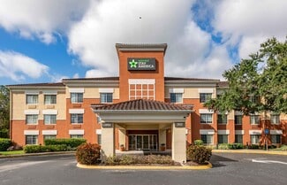 302 Northlake Blvd, Altamonte Springs, FL 32701
