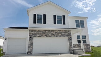 2820 Brook View Dr, Des Moines, IA 50317