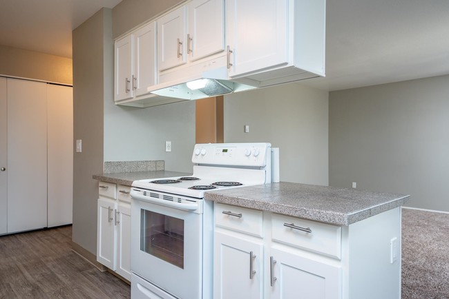 Gresham Park Apartments | Kitchen