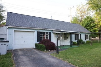 1421 E Elza Ave, Hazel Park, MI 48030
