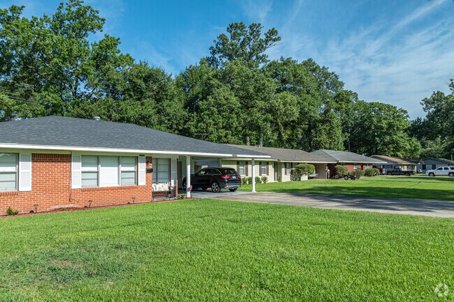 Midcentury ranch-style homes in Midtown fetch prices between 150 and 500 thousand.