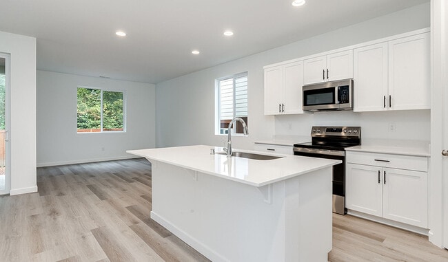 2125 SW 5th Place, Battle Ground, WA 98604 - photo 3