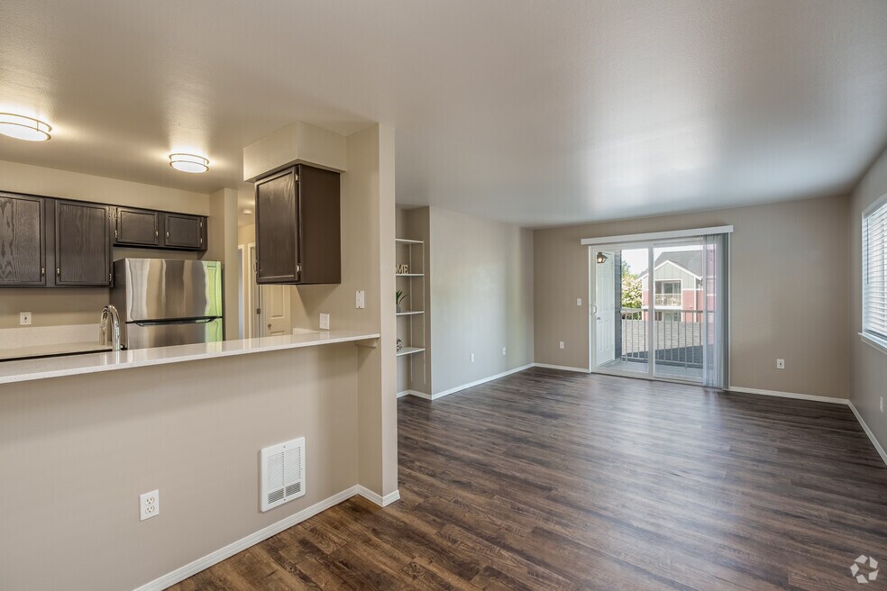 CREEKSIDE APARTMENT HOMES 26031 72nd Ave NW, Stanwood, WA