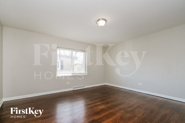 335 E Vermont St, Villa Park, IL 60181 - photo 7