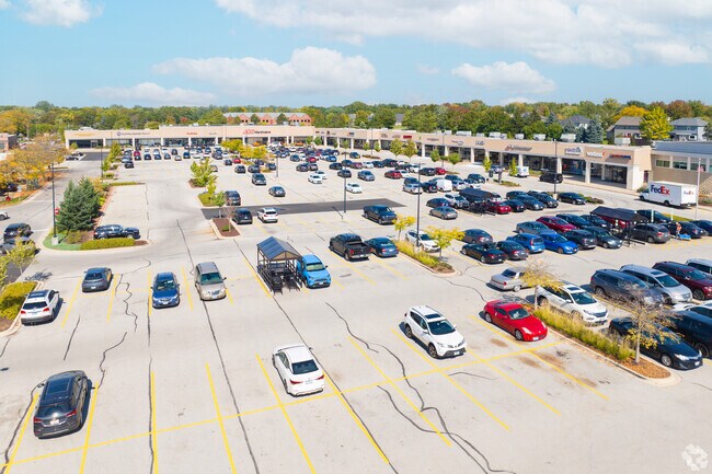 Hunters Woods is in Naperville and is conveniently located near a nice shopping mall.