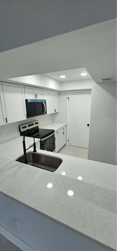 2542 Lakeway Branch Dr, Orlando, FL 32839