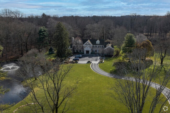 A standout Creamer Hill Road home in Back Country Greenwich.