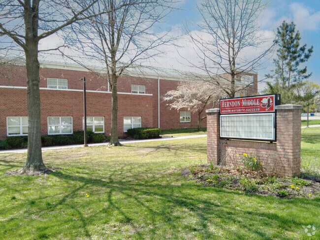 The Herndon Middle School serves grades 6-8 to students in and near the Herndon, VA region.