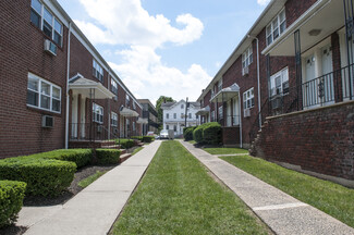 84-90 Essex St, Hackensack, NJ 07601