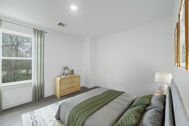 8011 Caddo Rd, Houston, TX 77078 - photo 6