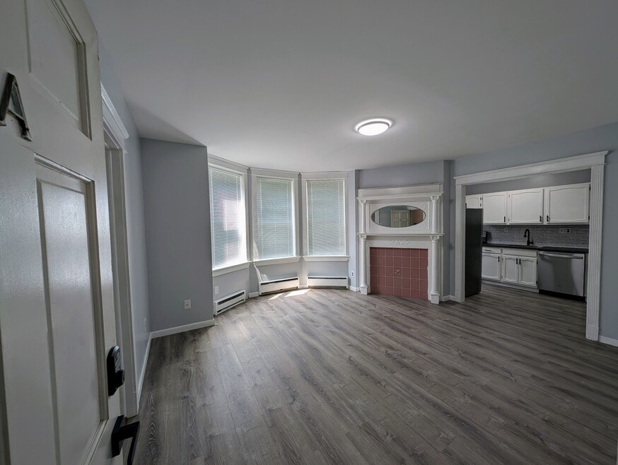 1117 W Main St unit A, Norristown, PA 19401 - photo 1