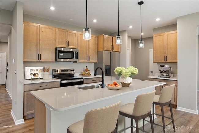 134 Kenneth Hamilton Way, Yellow Springs, OH 45387 - photo 2