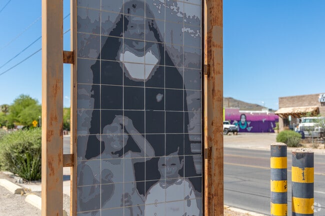 Historical photos in tile murals line Grande Avenue in Barrio Hollywood.