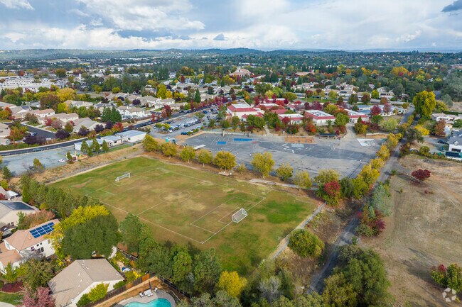Auburn Elementary School boasts a large soccer field.