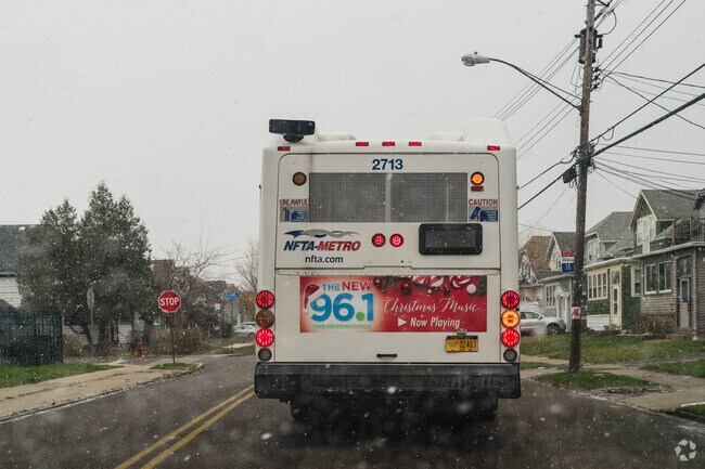 Buses take residents throughout Cleveland Hill.