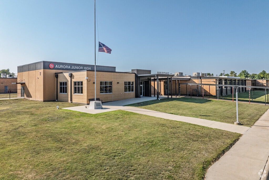 Aurora Junior High is a public 7th and 8th grade school.