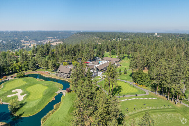The Manito Golf and Country Club offers amenities close to Moran Prairie.