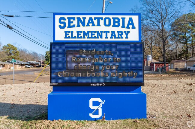 Senatobia Elementary School is located at 301 Marvin St in Senatobia.