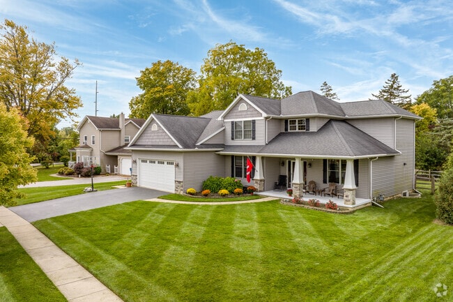 There is a wide variety of home styles in Sylvania including New Traditional.