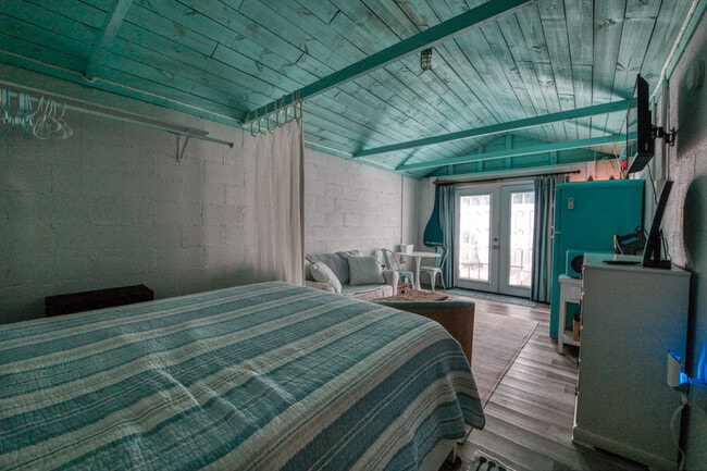 1509 Miller Ave, Tybee Island, GA 31328 - photo 4