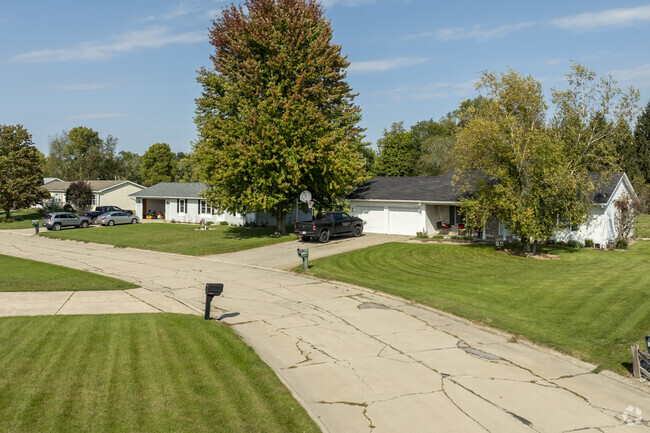 Ranches are common home styles in Salem, ranging from modern customs to classic brick.