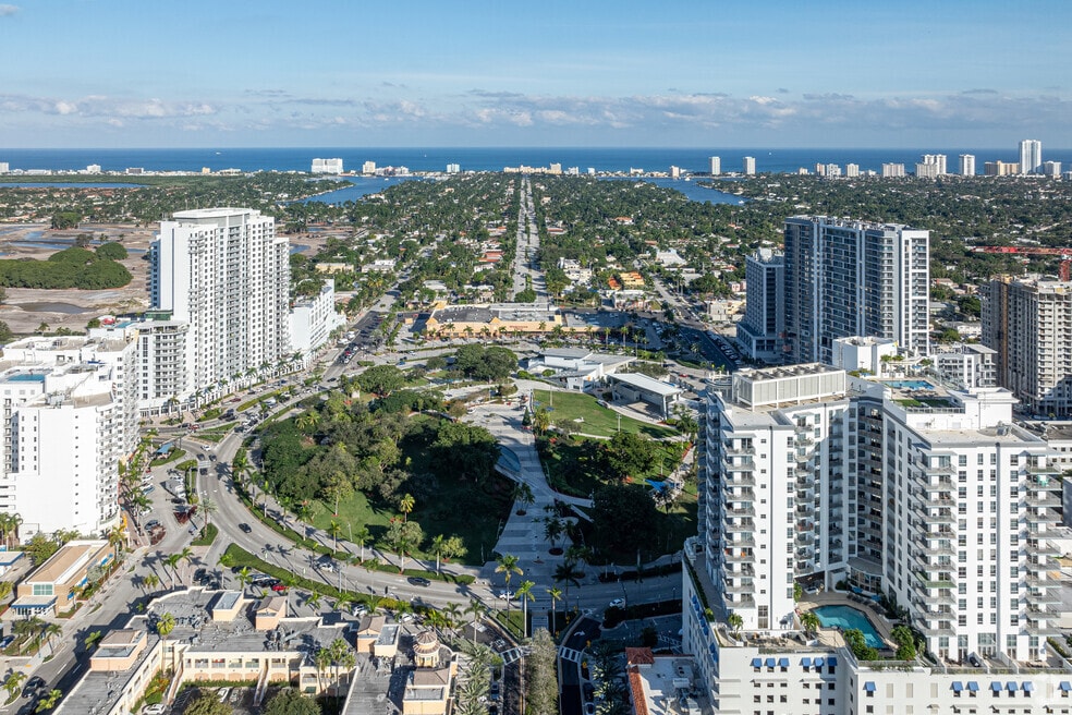 Hollywood, FL_1001856_HK_081525_V1