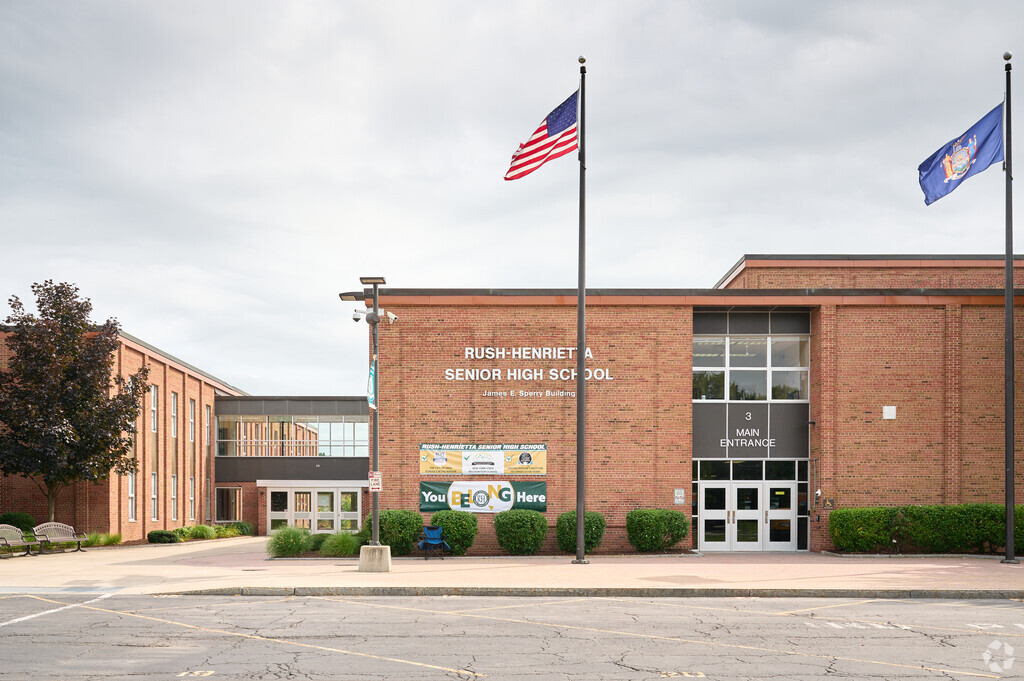 Main entrance to Rush Henrietta Senior High School.