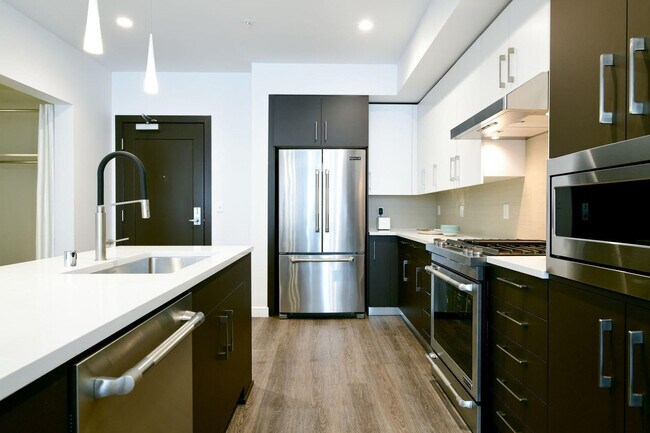 19550 Vallco Pkwy unit ID1280607P, Cupertino, CA 95014 - photo 5