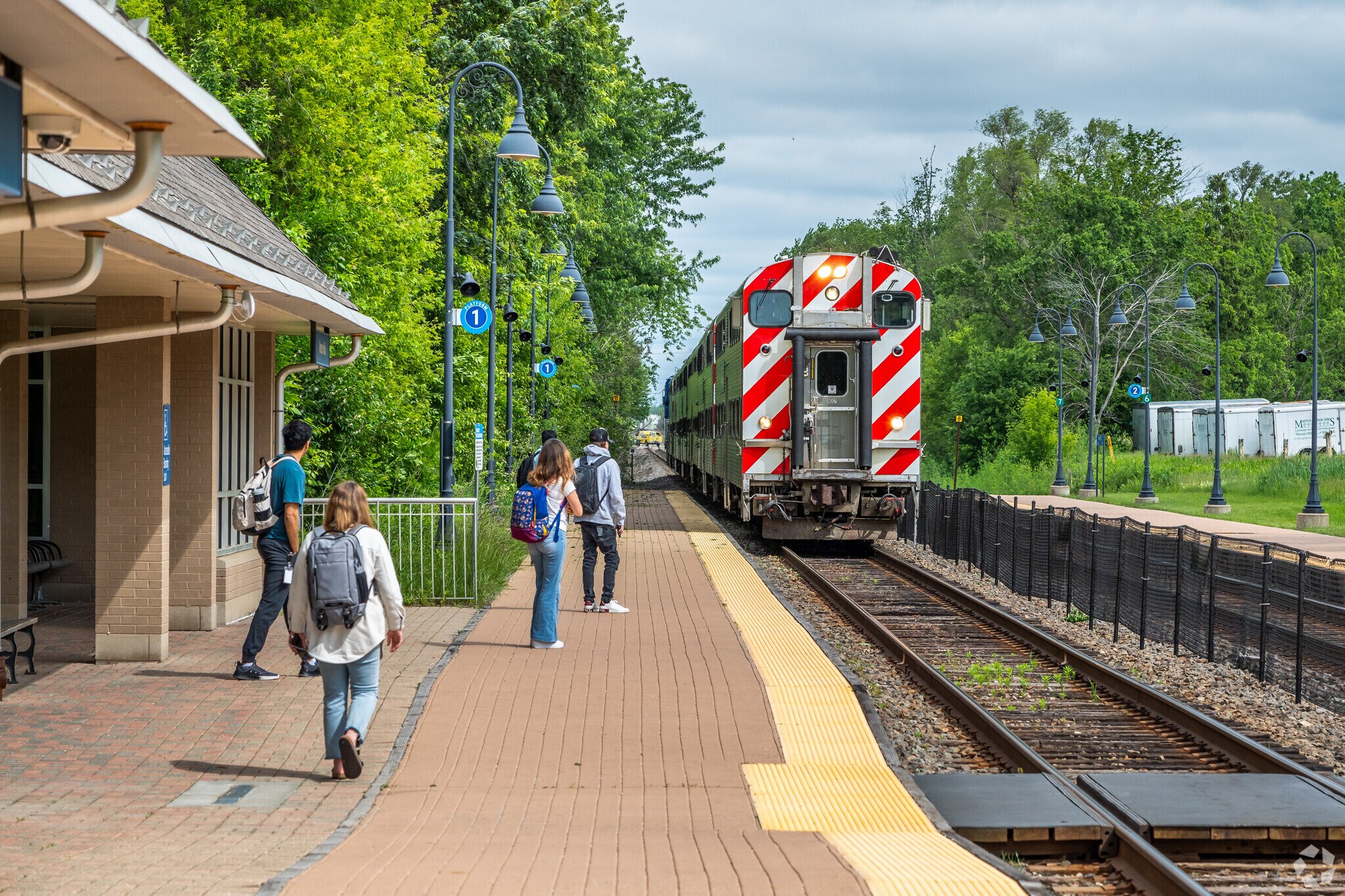 Lincolnshire commuters can access the Metra at the Vernon Hills station.