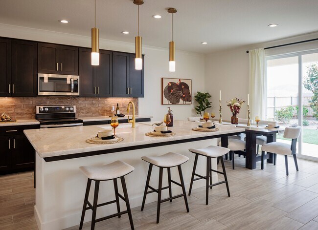 2263 W Santa Maria Ct, Porterville, CA 93257 - photo 6